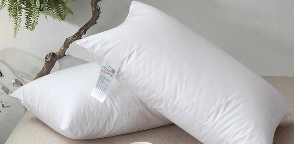 Cooling Pillowcases for Hotels: Improving Guest Comfort & Reviews